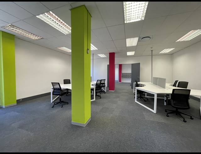 304M² OFFICE TO LET IN RIVONIA